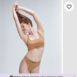 Savage X Fenty Low-Impact Sports Bra